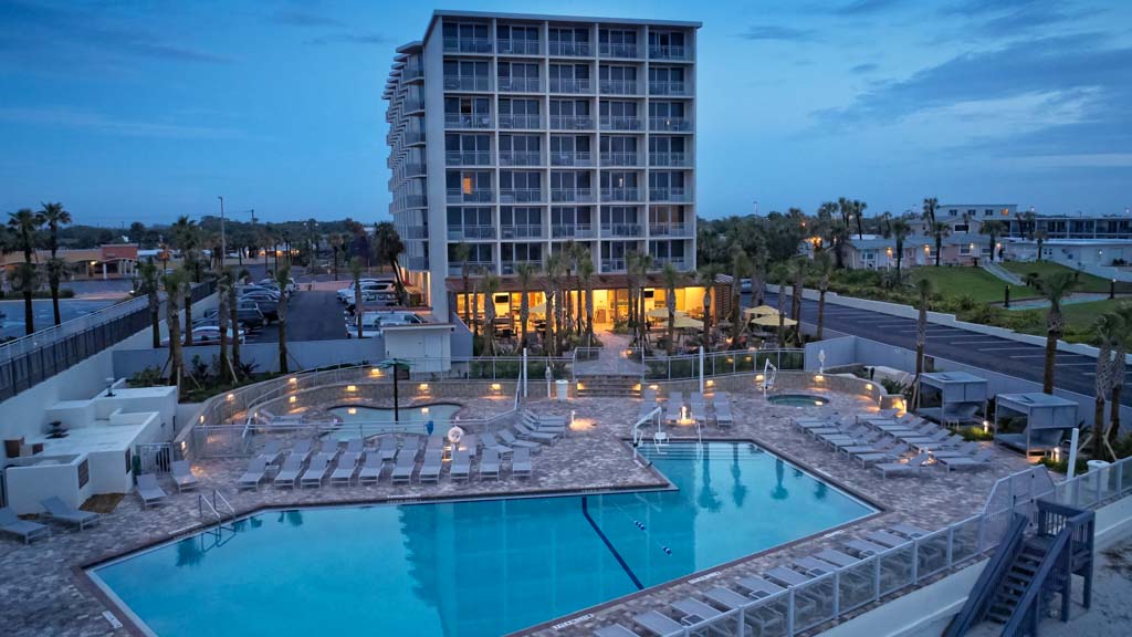 Promo [85% Off] Delta Hotels By Marriott Daytona Beach Oceanfront United States - Hotel Near Me ...