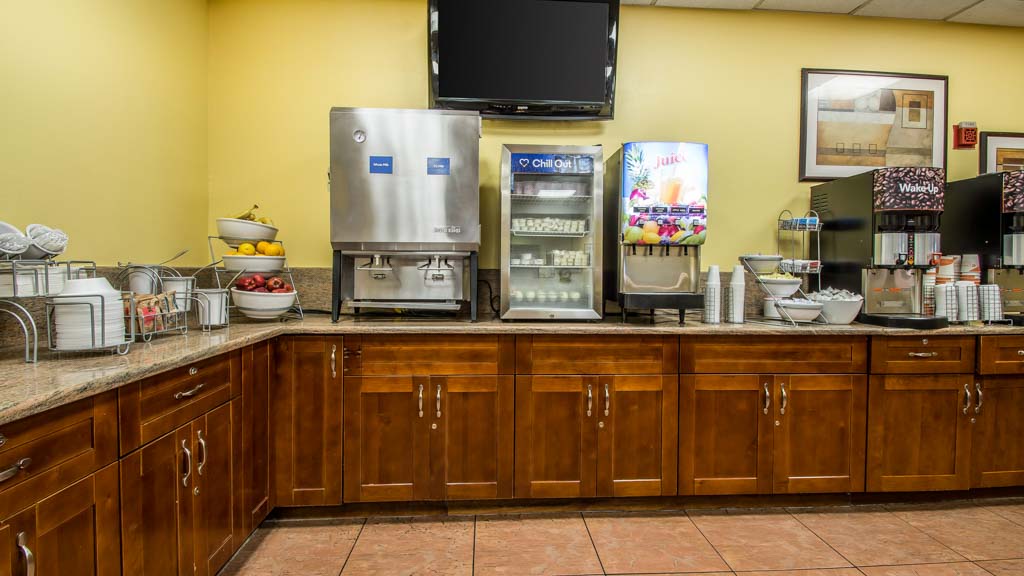 Comfort Inn Maingate Sunwing Ca