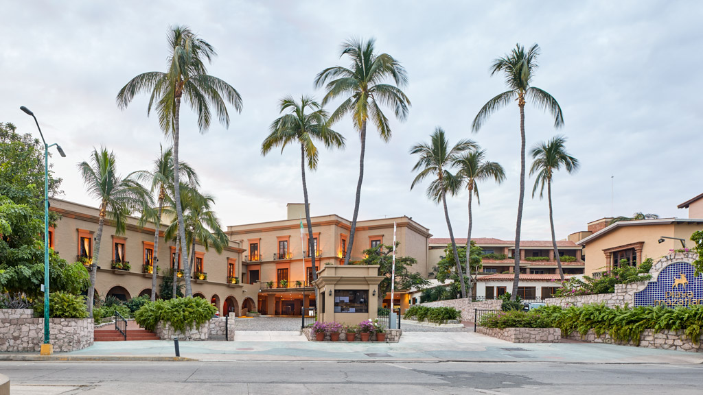 Playa Mazatlan Beach Hotel Mazatlán Hotels Sunwing Vacations Hotel Photo 6